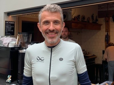 500 kilometer. 24 uur. 7 fietsers. 1 Doel: vzw Bindkracht.